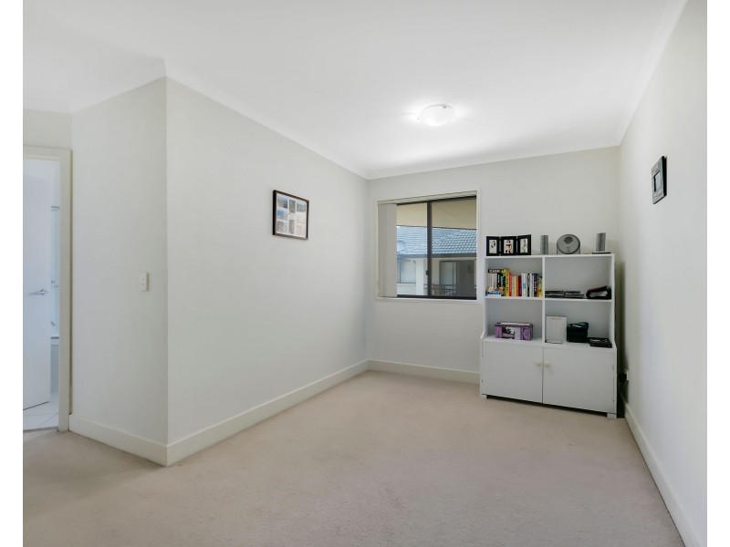 69/138 High Street, Southport QLD 4215