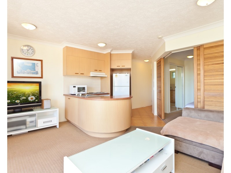 78/106 Marine Parade, Southport QLD 4215