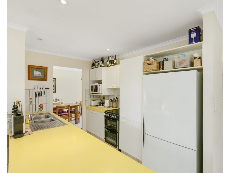 3 Shearer Court, Southport QLD 4215