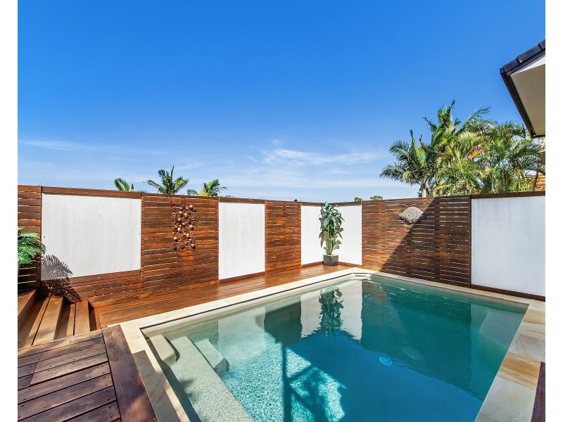 7 Jancoon Court, Carrara QLD 4211
