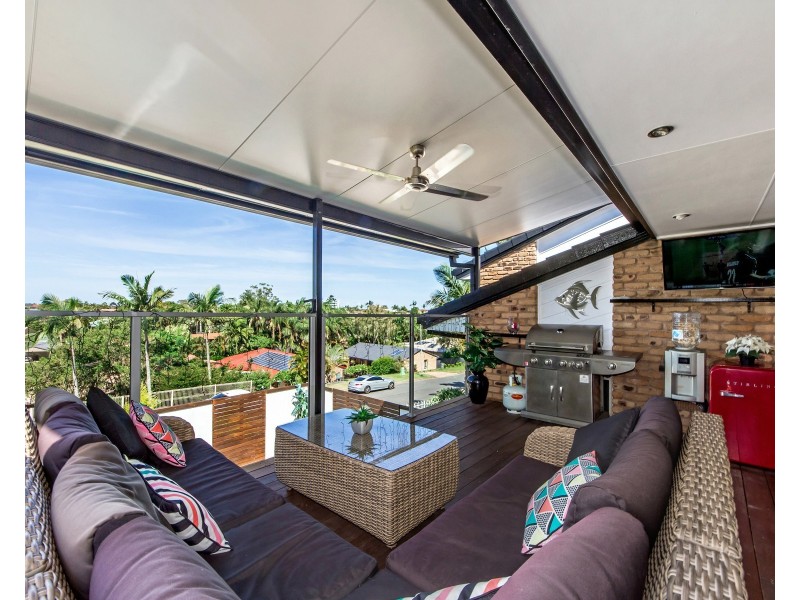 7 Jancoon Court, Carrara QLD 4211