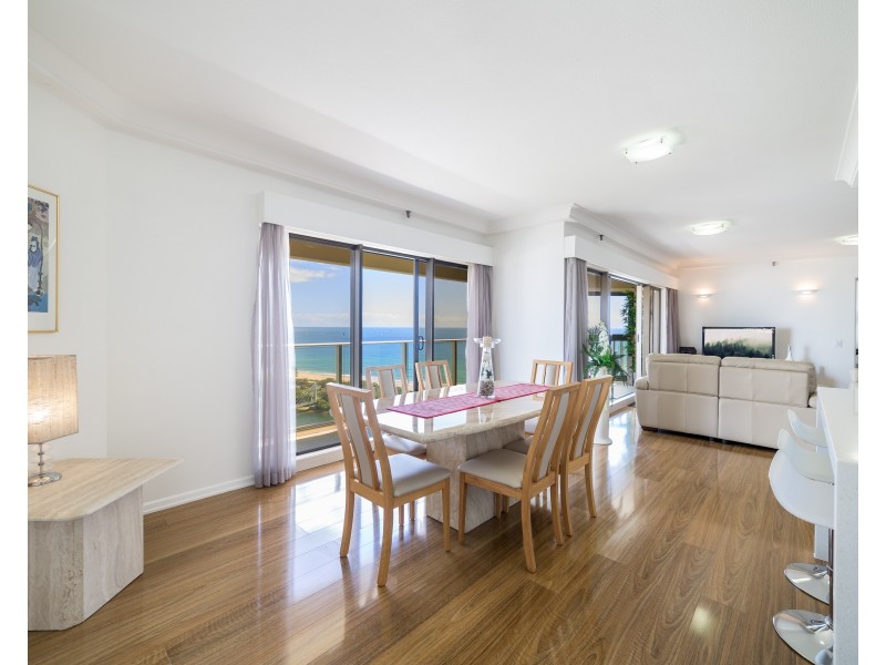 122/2 Admiralty Drive, Surfers Paradise QLD 4217