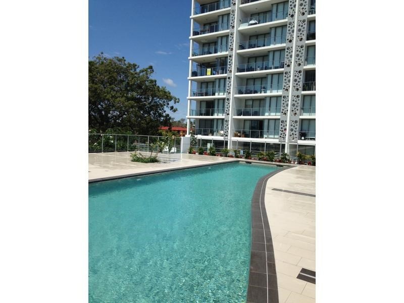 1108/378 Marine Parade, Labrador QLD 4215