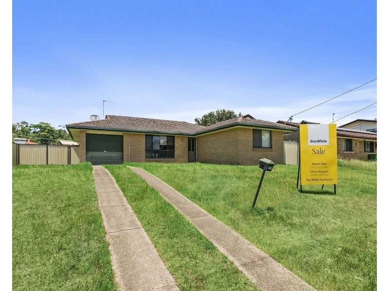 55 Woomera Crescent, Southport QLD 4215