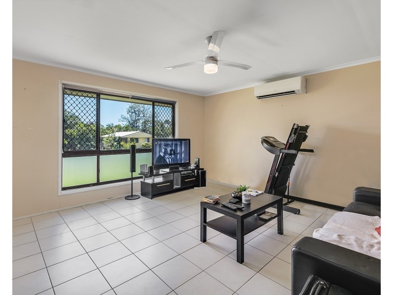 55 Woomera Crescent, Southport QLD 4215