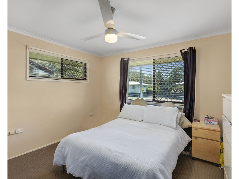 55 Woomera Crescent, Southport QLD 4215