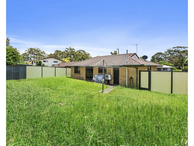 55 Woomera Crescent, Southport QLD 4215