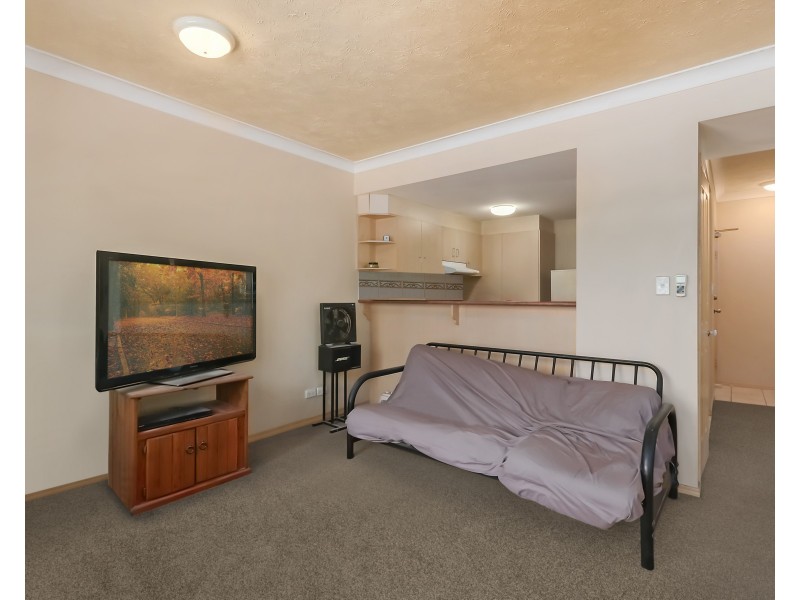 5/152 High Street, Southport QLD 4215