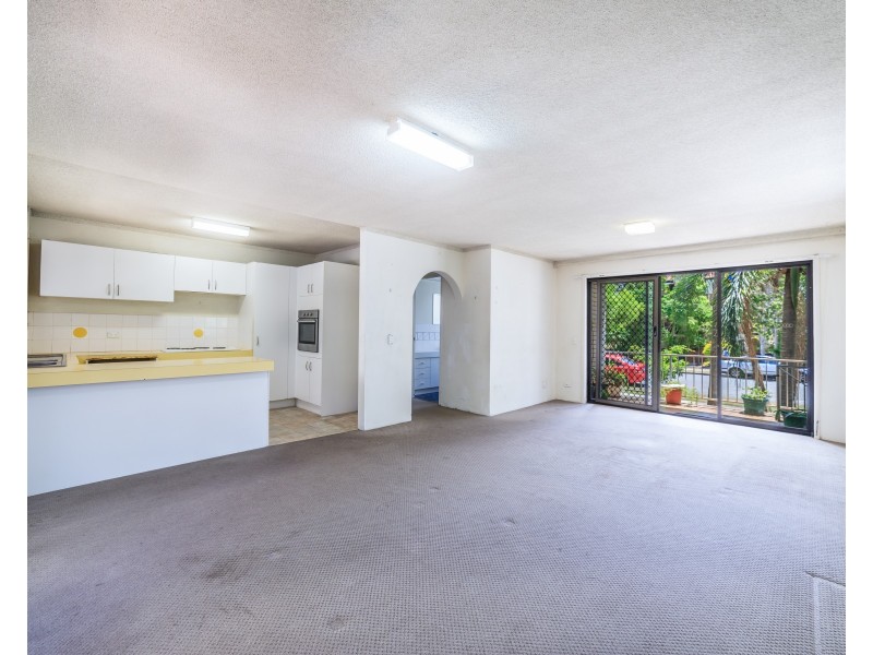 3/45 Meron Street, Southport QLD 4215