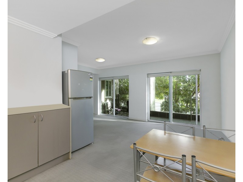 11/18-20 Rose Street, Southport QLD 4215