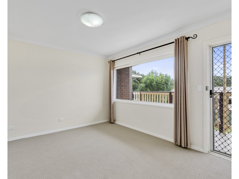 17 Nakina Street, Southport QLD 4215