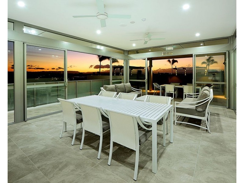 204/30 Brighton Parade, Southport QLD 4215