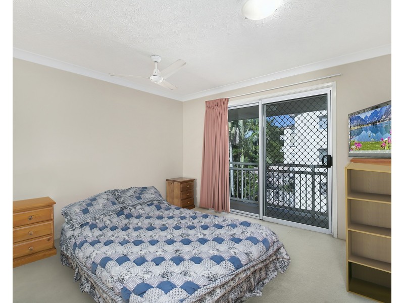 32/16 Sykes Court, Southport QLD 4215