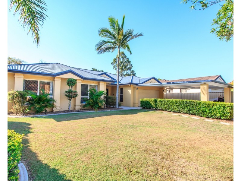 6 Ingles Circuit, Arundel QLD 4214