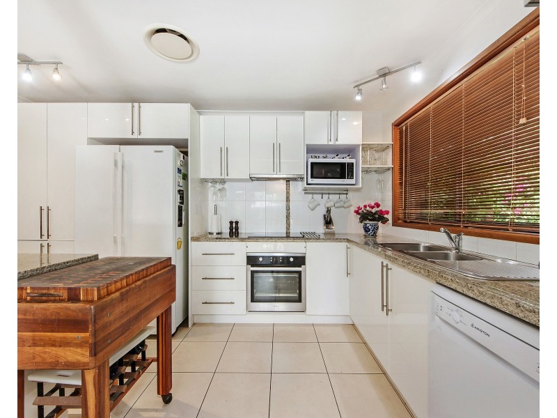 1/5 Royal Palm Court, Southport QLD 4215