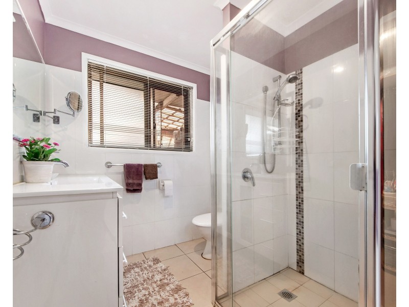 1/5 Royal Palm Court, Southport QLD 4215