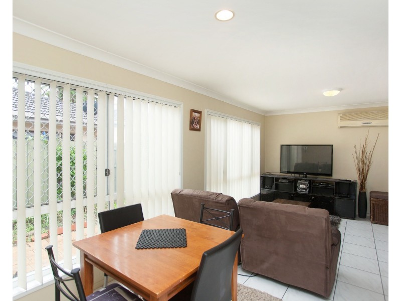162 Greenacre Drive, Arundel QLD 4214