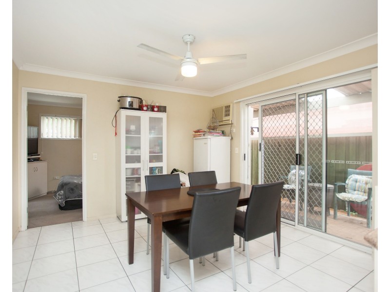 162 Greenacre Drive, Arundel QLD 4214