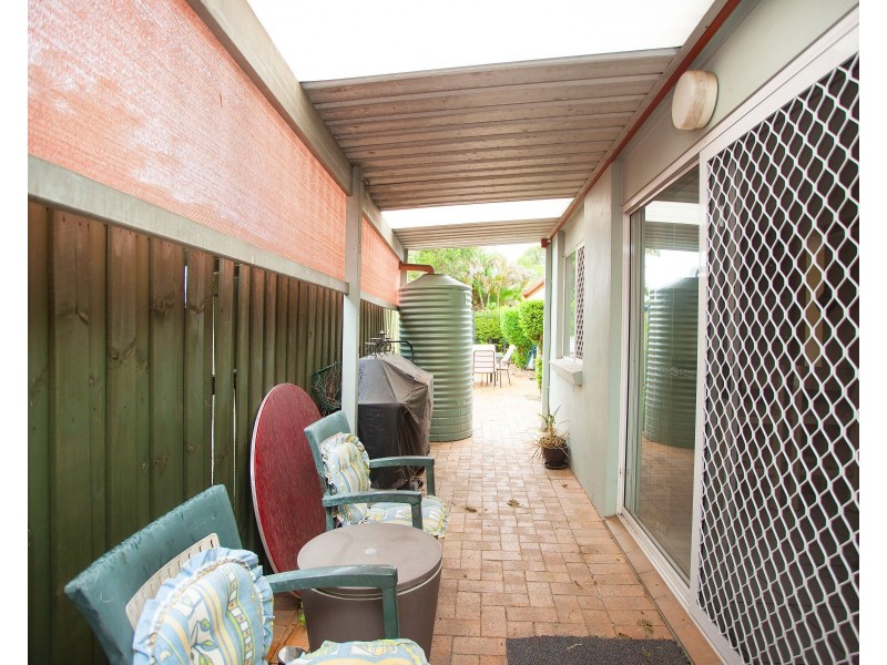 162 Greenacre Drive, Arundel QLD 4214
