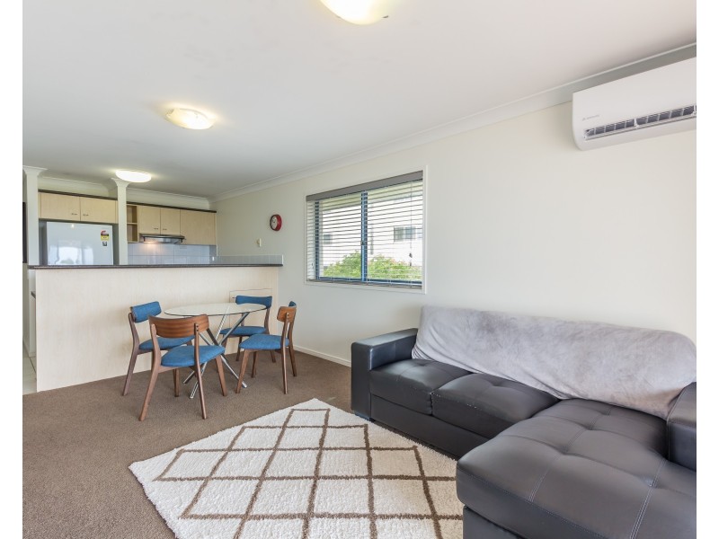 9/550 Marine Parade, Biggera Waters QLD 4216