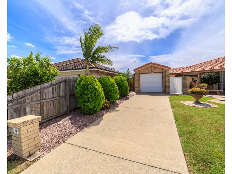 1/16 Catherine Court, Labrador QLD 4215