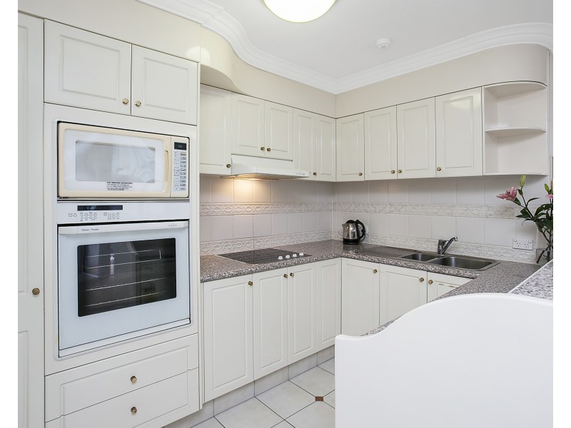 1211/24-26 Queensland Avenue, Broadbeach QLD 4218