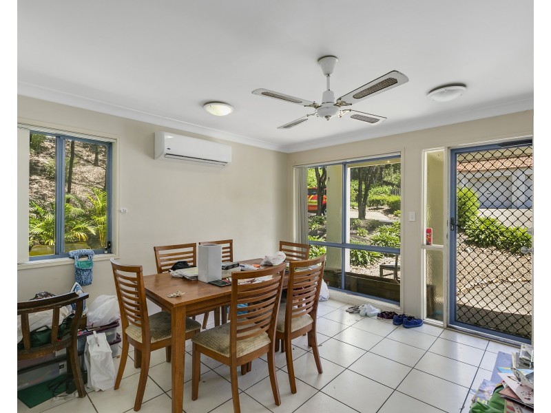 15/2 Studio Drive, Pacific Pines QLD 4211