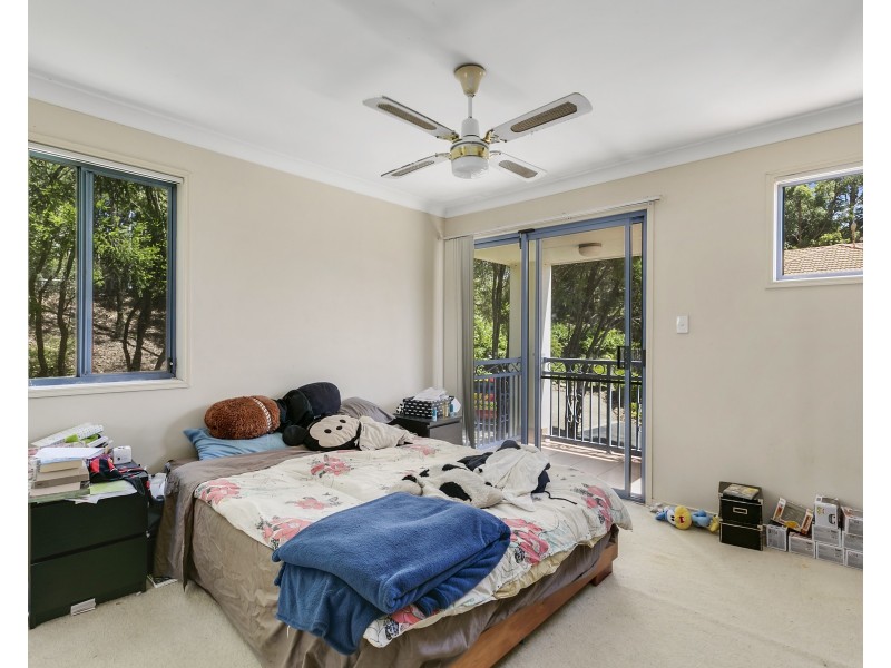 15/2 Studio Drive, Pacific Pines QLD 4211
