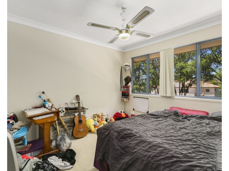 15/2 Studio Drive, Pacific Pines QLD 4211