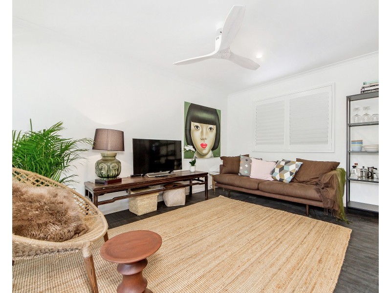 47 Palm Avenue, Surfers Paradise QLD 4217