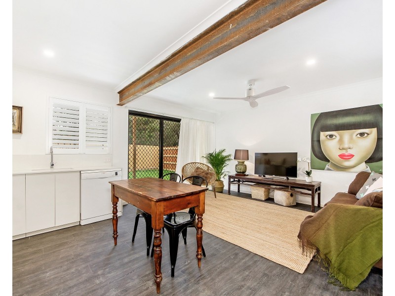 47 Palm Avenue, Surfers Paradise QLD 4217