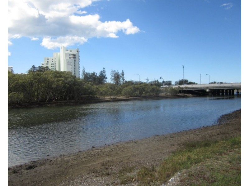 4/23 Stevens Street, Southport QLD 4215