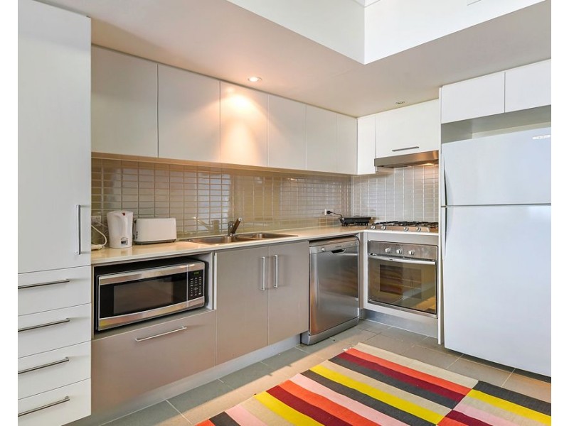 1377/56 Scarborough Street, Southport QLD 4215