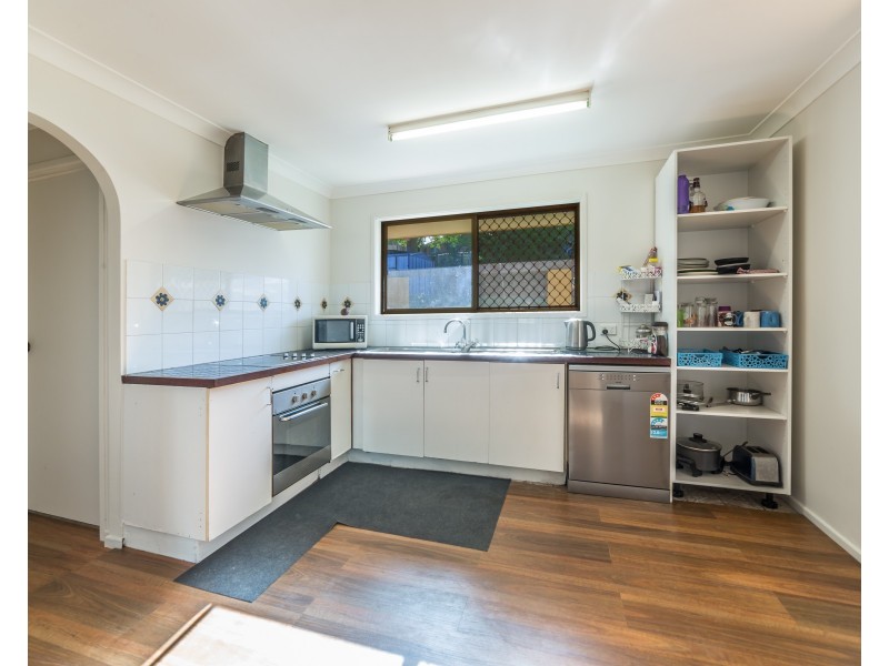 10 Cairngorm Street, Carrara QLD 4211