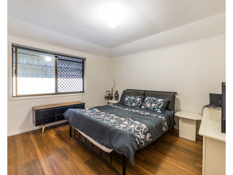 10 Cairngorm Street, Carrara QLD 4211