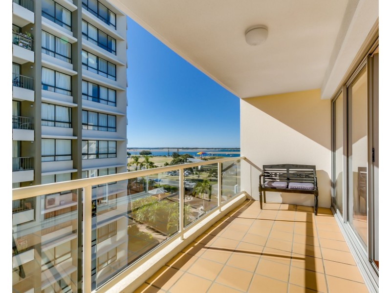 80/106 Marine Parade, Southport QLD 4215