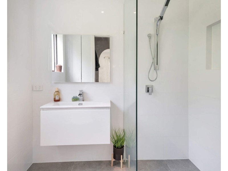 118 Plateau Crescent, Carrara QLD 4211