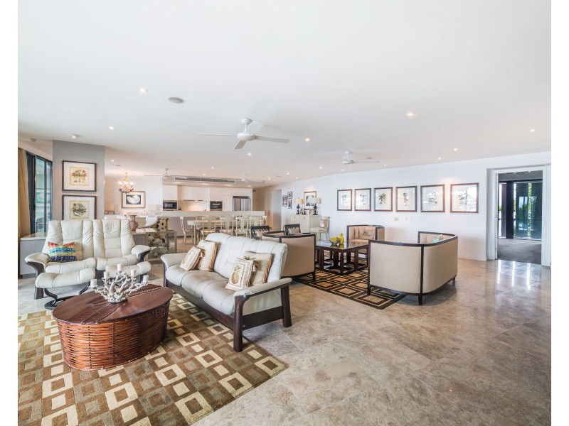 1302/323 Bayview Street, Hollywell QLD 4216