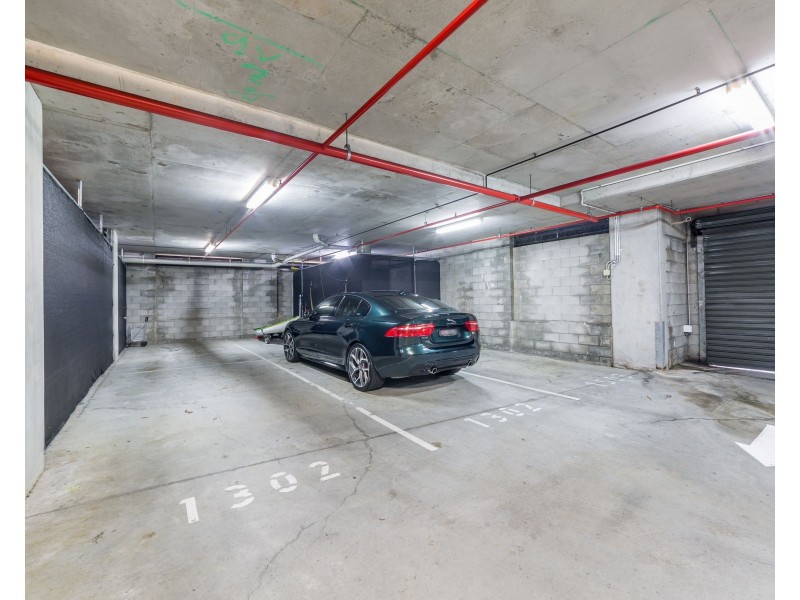 1302/323 Bayview Street, Hollywell QLD 4216