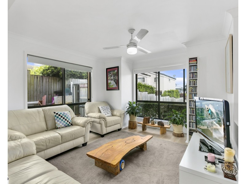 3/101 Eugaree Street, Southport QLD 4215