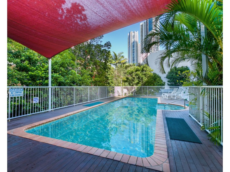 35/30 Marine Parade, Southport QLD 4215