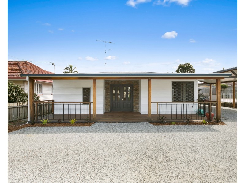 18 Brooke Avenue, Southport QLD 4215