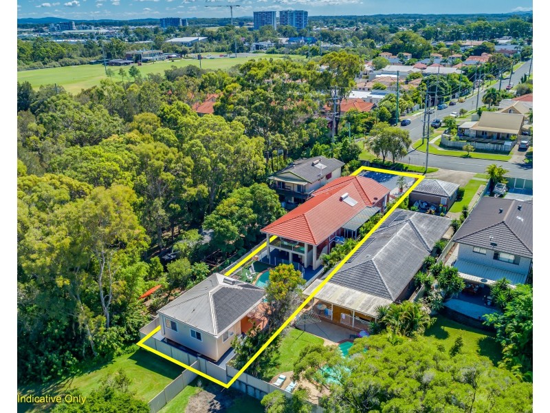 24 Beitz Avenue, Labrador QLD 4215