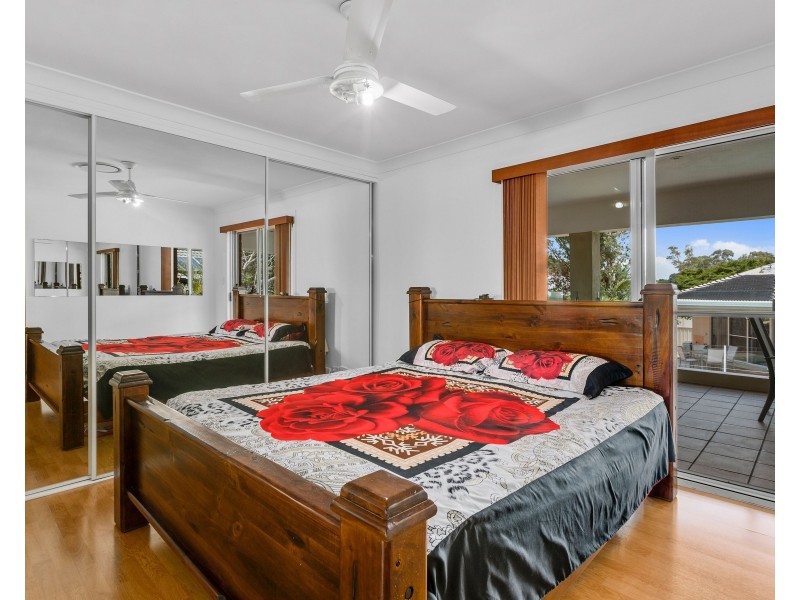 24 Beitz Avenue, Labrador QLD 4215