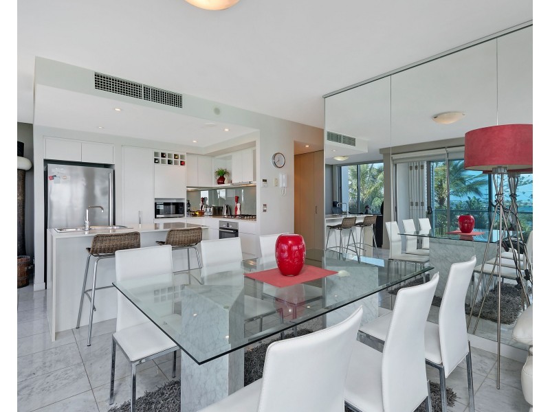 1206/438 Marine Parade, Biggera Waters QLD 4216