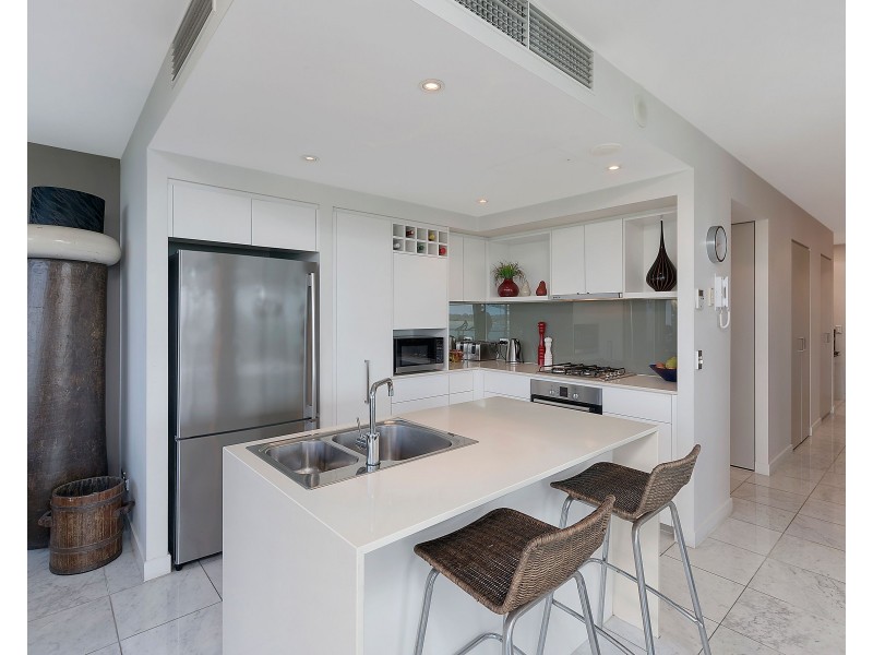 1206/438 Marine Parade, Biggera Waters QLD 4216