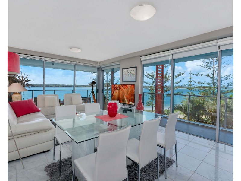 1206/438 Marine Parade, Biggera Waters QLD 4216