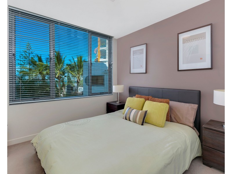 1206/438 Marine Parade, Biggera Waters QLD 4216