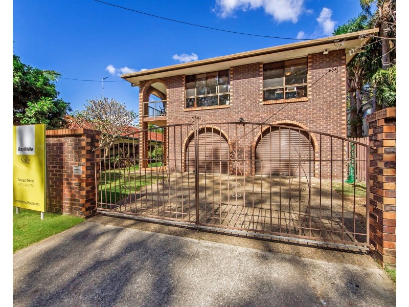 58 Slatyer Avenue, Bundall QLD 4217