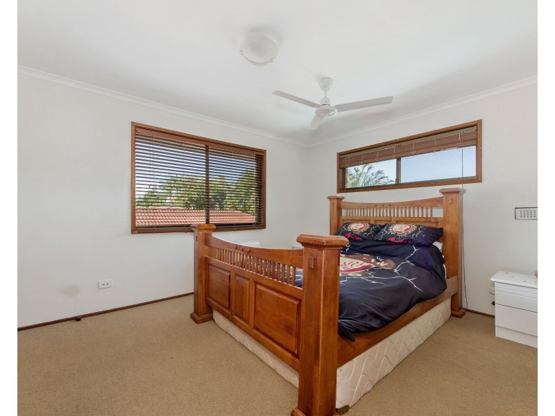 58 Slatyer Avenue, Bundall QLD 4217